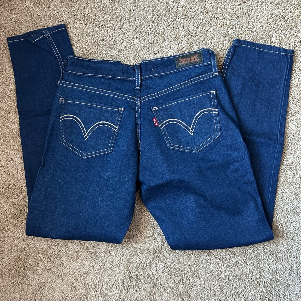 Women’s Levi’s Dark Wash Slim Straight Denim Jeans Size 26x32 |C83